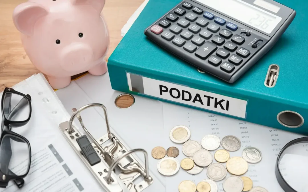 segregator z napisem podatki